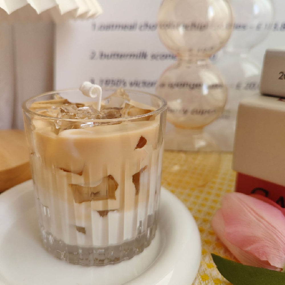 Local Warehouse Fast Deliver Super large cup 500G cappuccino flavored ice latte coffee cup, aromatherapy candle with hand gift, birthday gift, bedroom fragrance, magical coffee enthusiast's must-have, long-lasting burning, full of fragrance